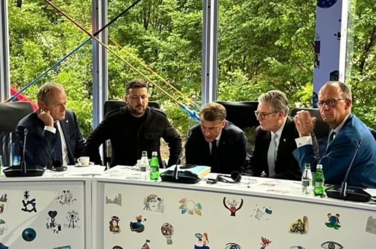    Панкратов: Зеленский и Макрон в Албании хотели скрыть панику