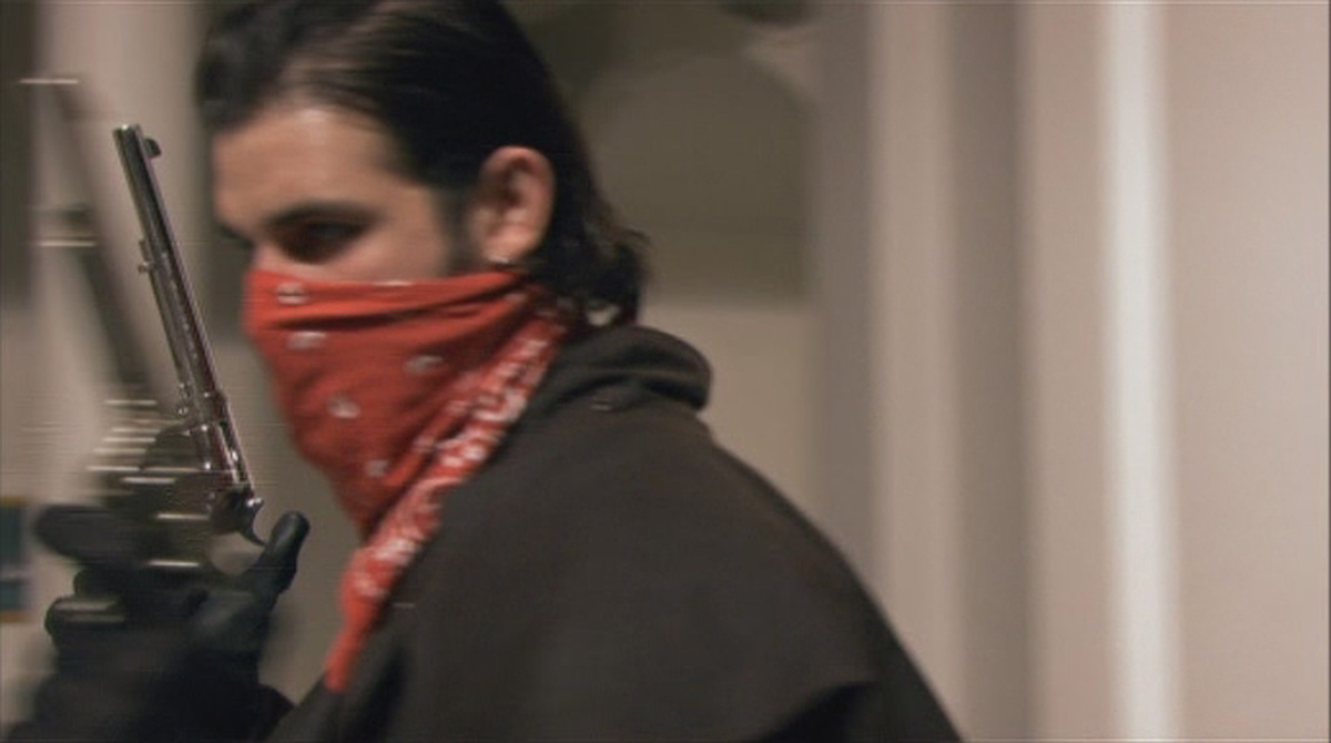 Ограбление по-британски. Почему «Тяжёлый вторник» — это «Подозрительные лица» с особым юмором?