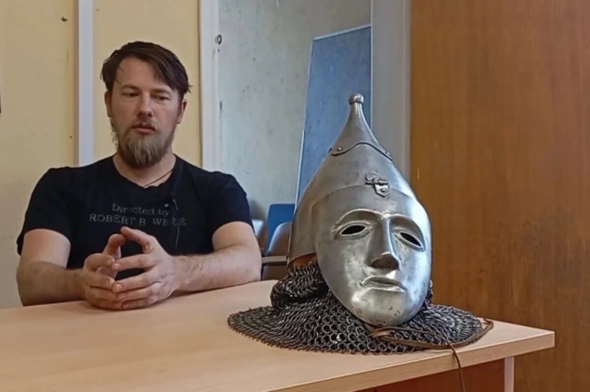    Правда и вымысел.