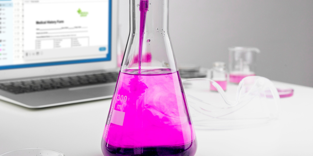 Почему нельзя чистить Cамогон марганцовкой: научное объяснение и чем вы рискуете, используя марганцовку.