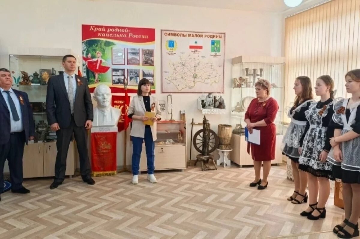    Мария Усова посетила музей в школе села Залесянка после реставрации