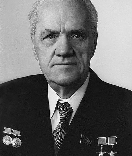 Он так и не увидел полет "Бурана" - своего любимого детища