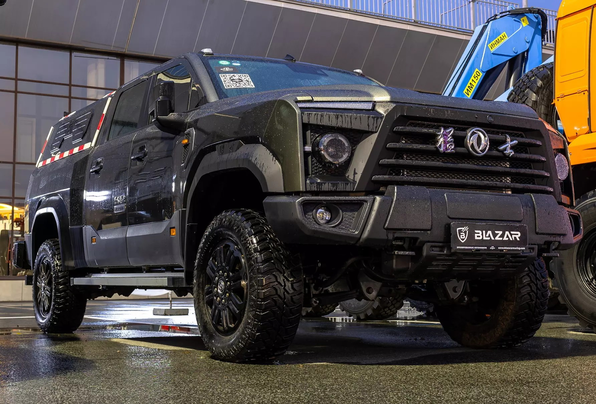 Демонстрация нового внедорожника в Казани весной 2025 года