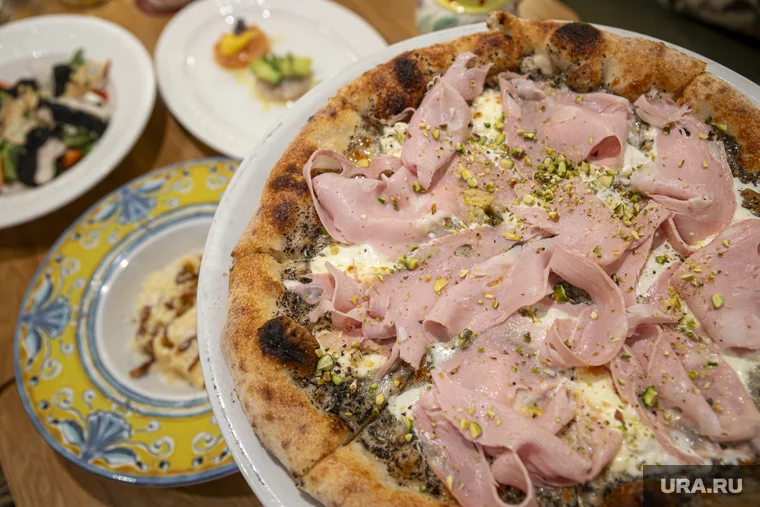  В Челябинске откроется минимум шесть заведений общепита к концу лета
Фото: Размик Закарян © URA.RU