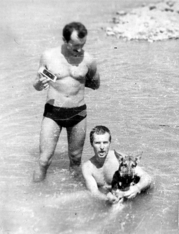 Очередной путешественник во времени: фото-загадка из Афганистана . Фото Т. Плотникова ©