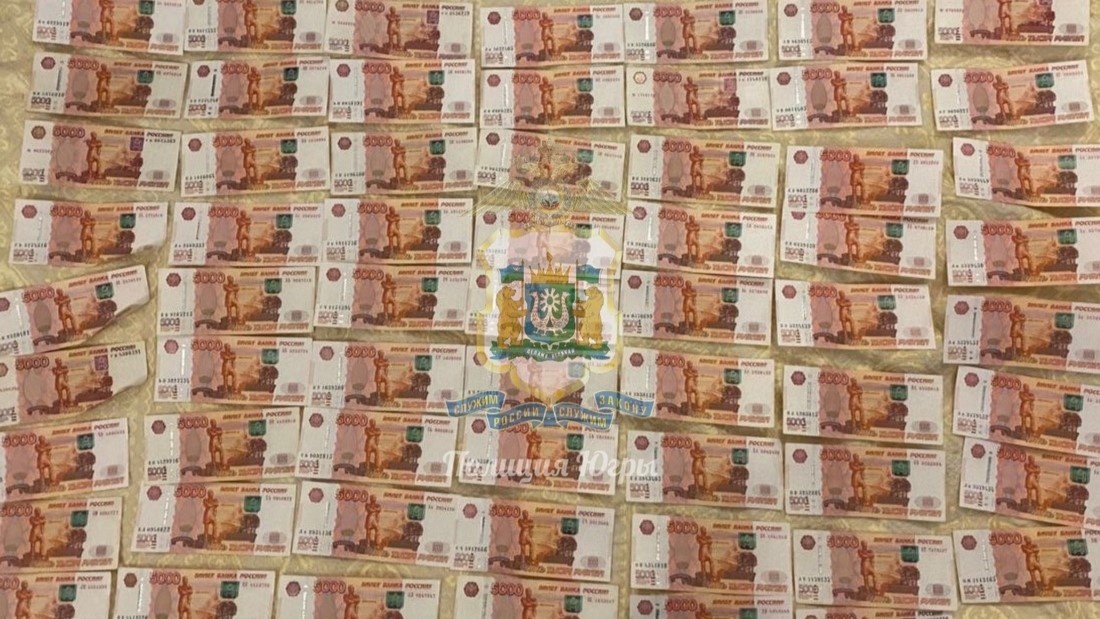    Работники магазина в Нефтеюганске пойдут под суд за похищение денег из кассы