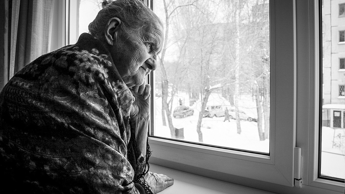 Одинокая старость без риска: для пожилых владельцев квартир вводятся важные нововведения