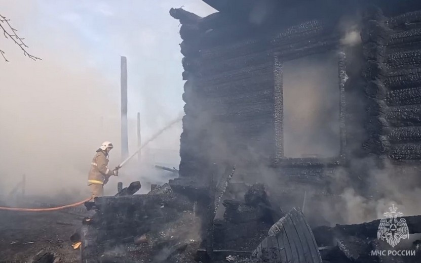    47-летняя женщина погибла при пожаре в Каракулинском районе