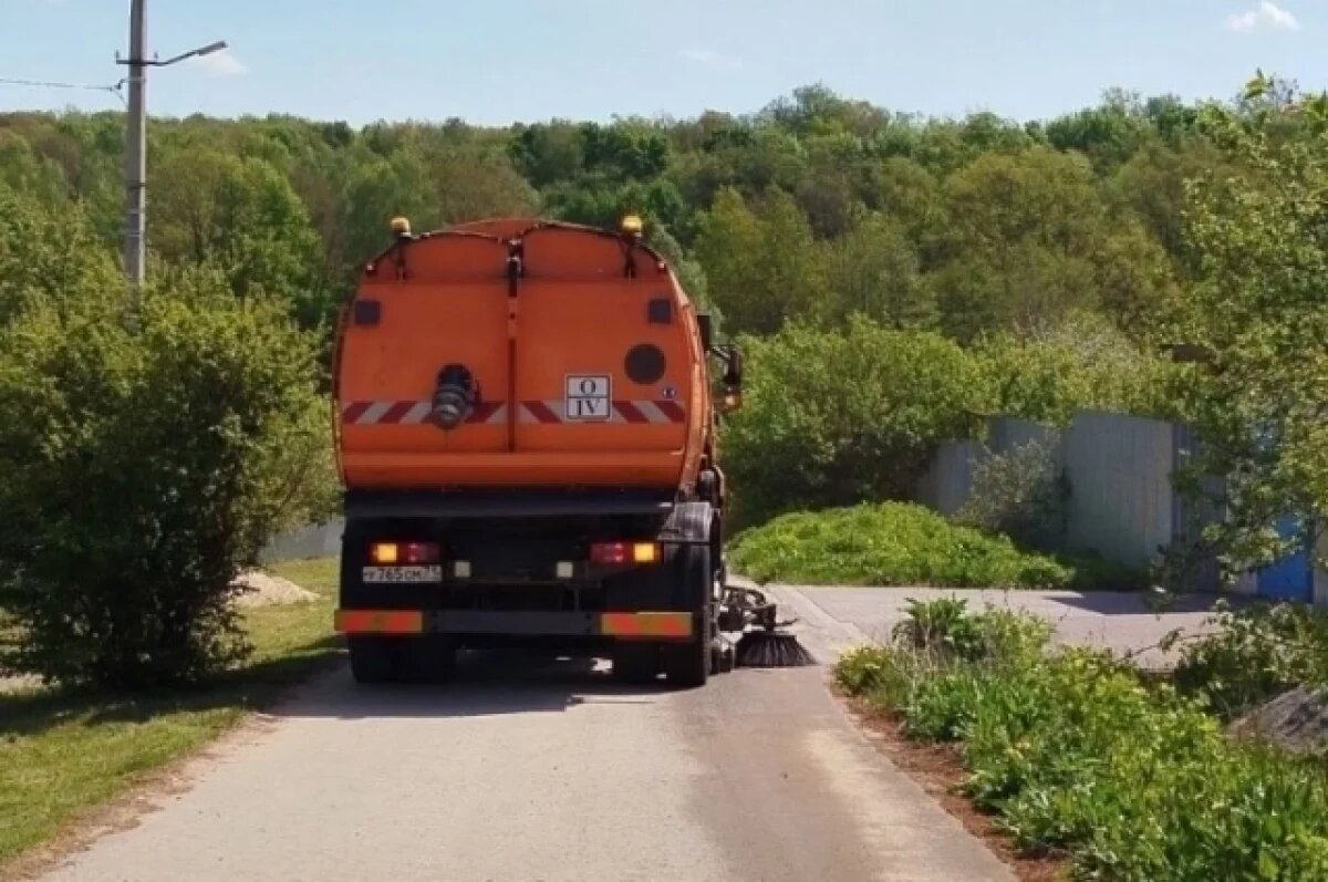    64 кубометра смёта вывезли за сутки с тульских улиц