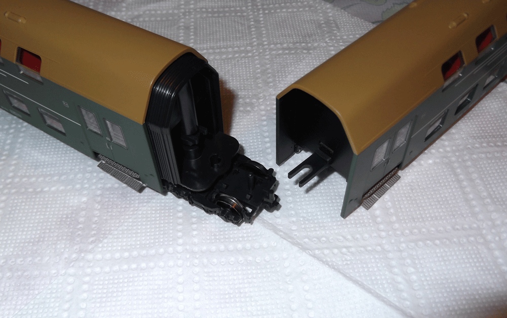 Расцепленные вагоны. Фото из личного архива.