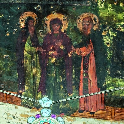 Деталь образа Псково-Покровской иконы Богородицы. 16 в.