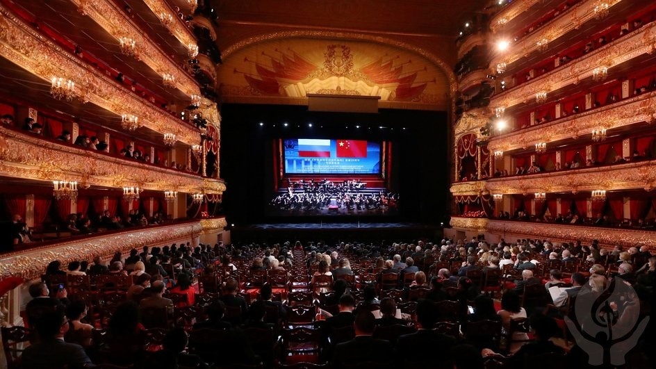    Концерт в честь 20-летия подписания договора о добрососедстве, дружбе и сотрудничестве между Россией и Китаем (Большой театр) (Источник: Legion-Media.ru)