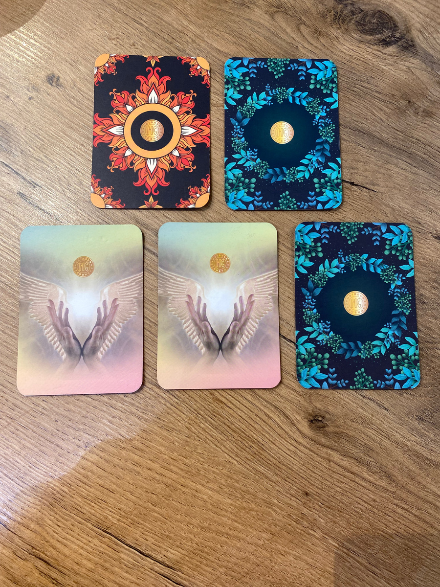 Выбери карту 