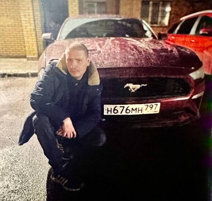 Колобайцев. Автор: https://m.rumaf.org/upload/gallery/48000/48353/big/48353_3.jpg