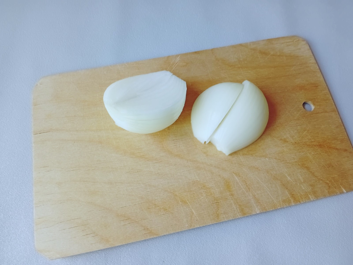 Луковые оладьи