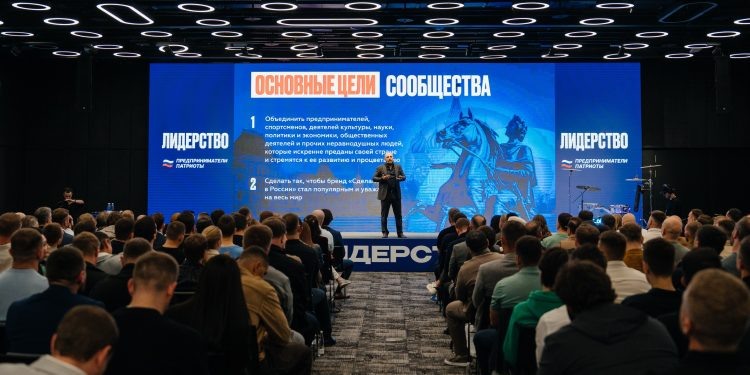    предоставлено организаторами