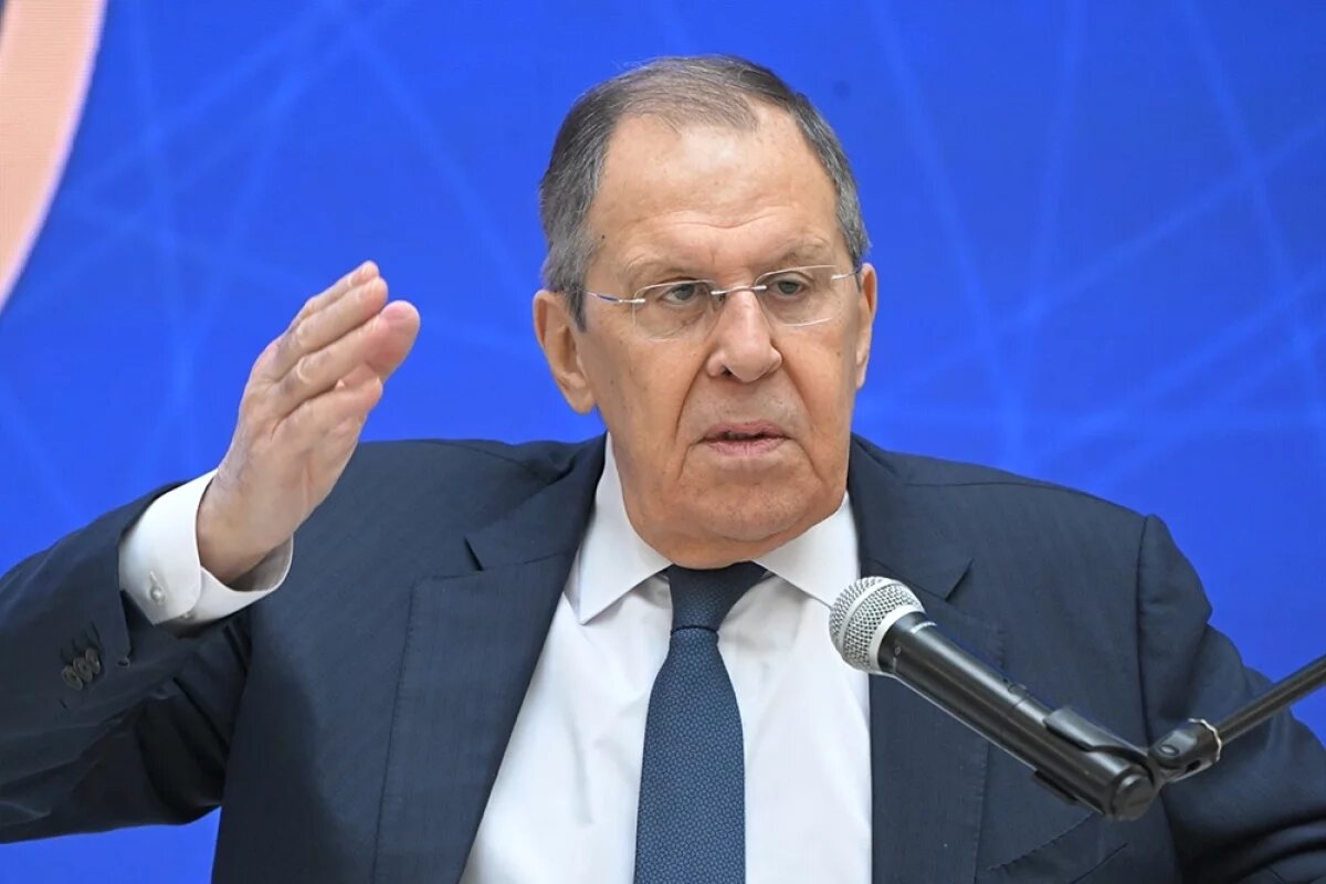    Лавров подтвердил, что Россия планирует продолжать совместную работу с американской стороной.