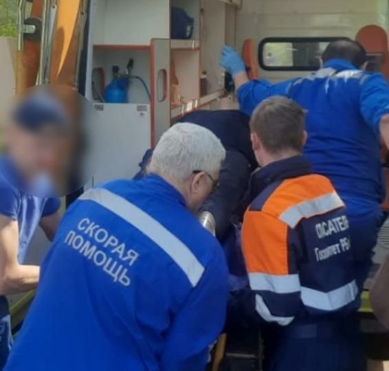 В Башкирии ногу мужчины затянуло под мотоблок