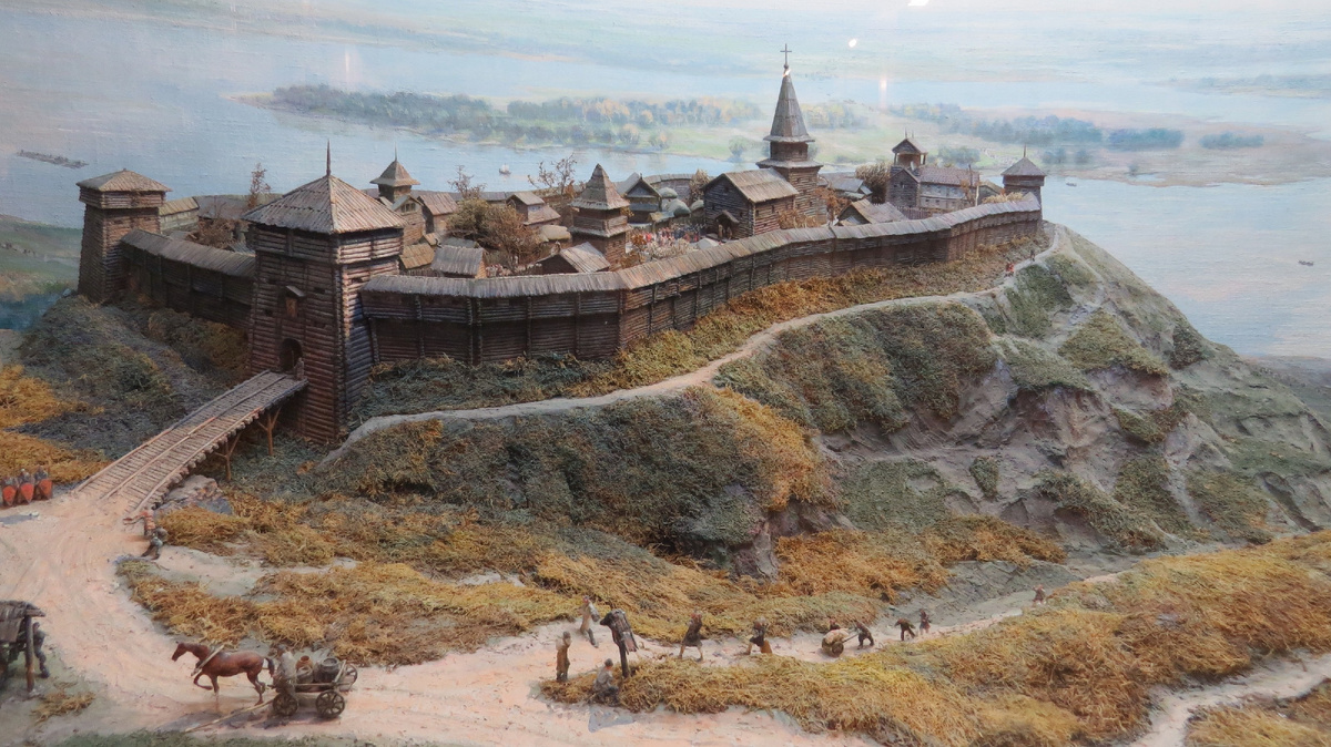 Древнерусский город. Где здесь поместится могучая дружина?