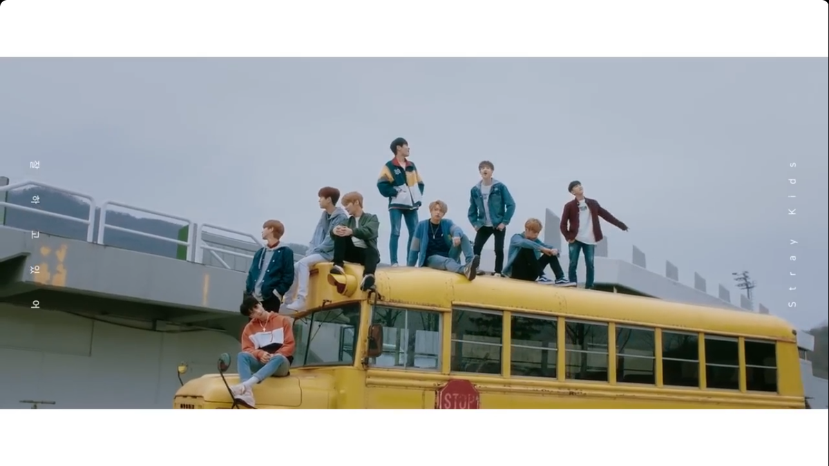 кадр из клипа 