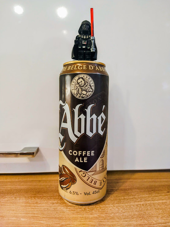 Ничего необычного - просто Аббе с кофе