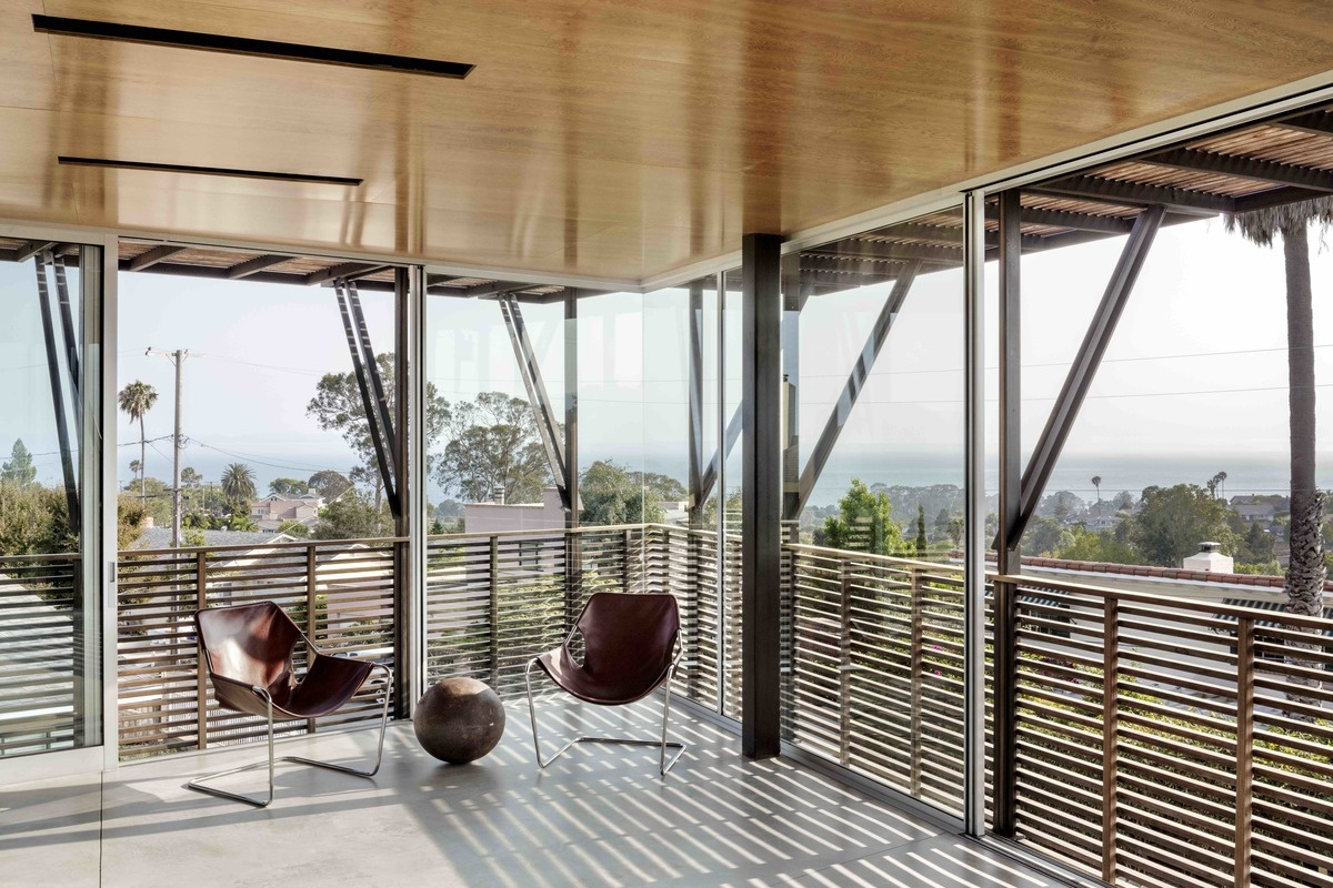 Источник изображения - http://www.amazingarchitecture.com/photos/5/ShubinDonaldson/Skyline-Residence-ShubinDonaldson-009.jpg