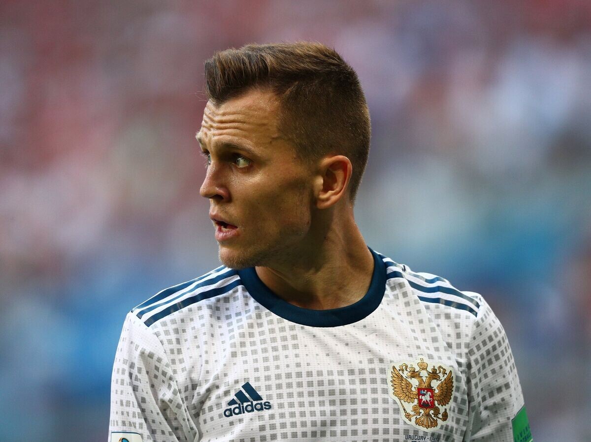    Хавбек сборной России Денис Черышев© РИА Новости / Рамиль Ситдиков