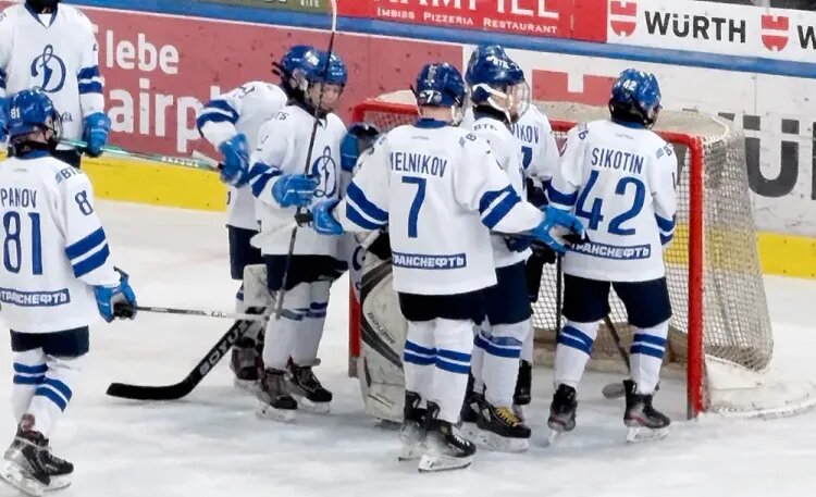    Источник фото: СШ «Динамо» имени А.И. Чернышева