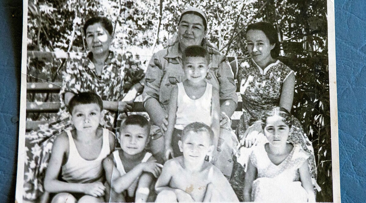 Бабушка у Алишера Усманова была строгая, но внуков любила