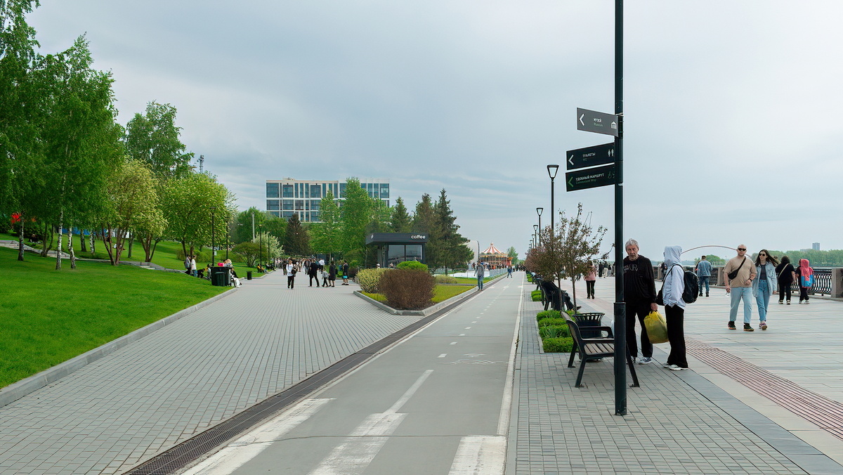 Парк «Михайловская набережная». Новосибирск. Фотография - www.openmainphoto.ru