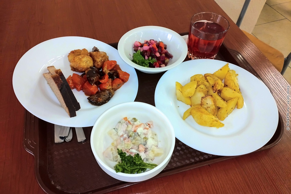 2. Наш обед в Кафе№25 © NickFW.ru — 14.05.2025г.