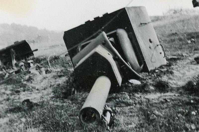 Башня от танка КВ-2 выпуска мая 1941 года  с заводским номером Б-4696 капитана Хараборкина