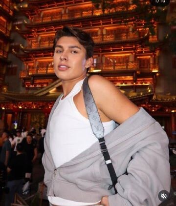    Фото: соцсети Владоса Мироса