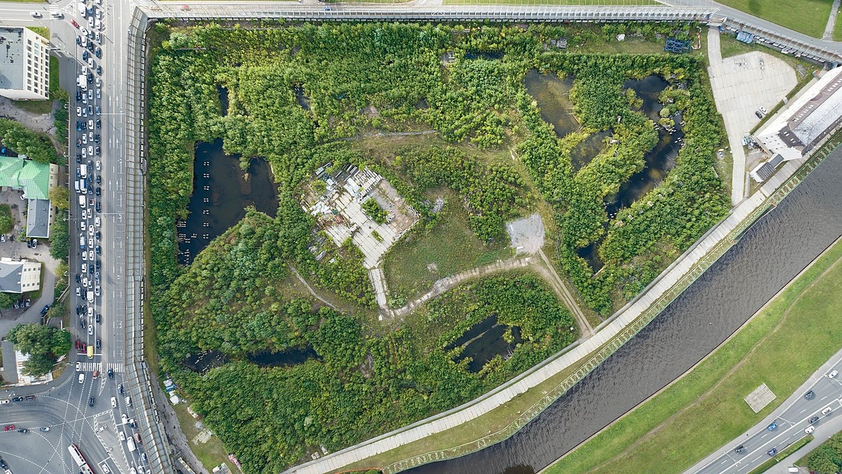 фото взято в открытом доступе интернета :Санкт - Петербург , Ниеншанц - Ландскрона . Наши дни - вид сверху