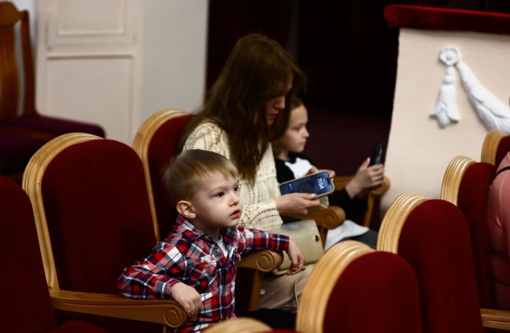 Листайте вправо, чтобы увидеть больше изображений