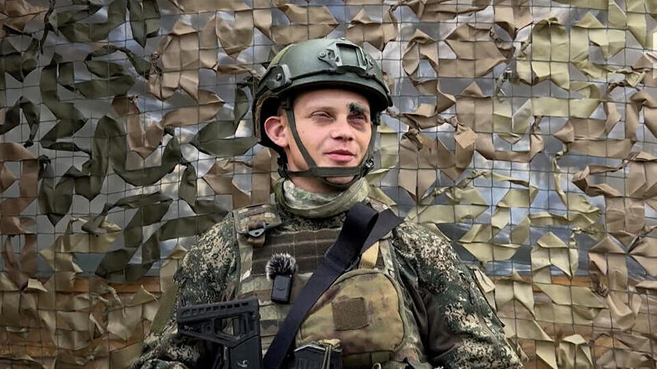     Штурмовик, одолевший боевика ВСУ в рукопашной схватке, рассказал о решающем бое РЕН ТВ