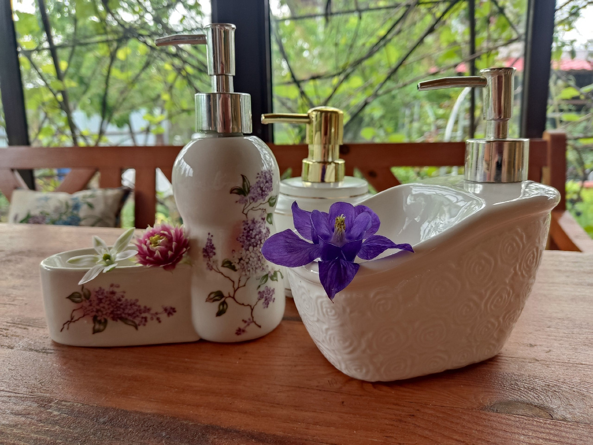 Стало: а подать сюда мыло с цветочным ароматом!