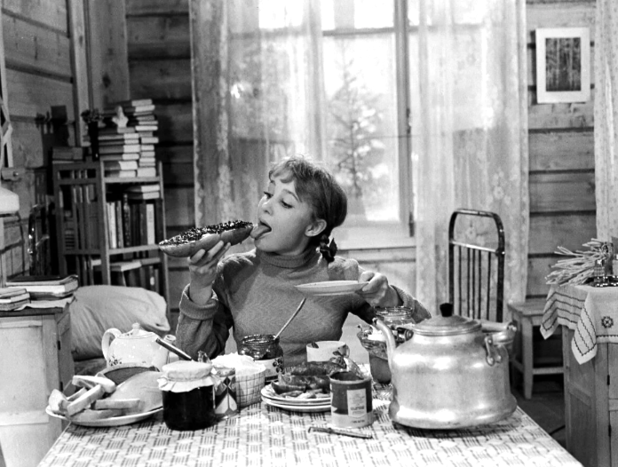 на фото Надежда Румянцева