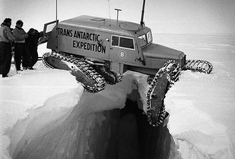 Мило, ностальгично, неожиданно, печально, серьезно и даже весело... все это вы сможете увидеть на старых фотографиях!