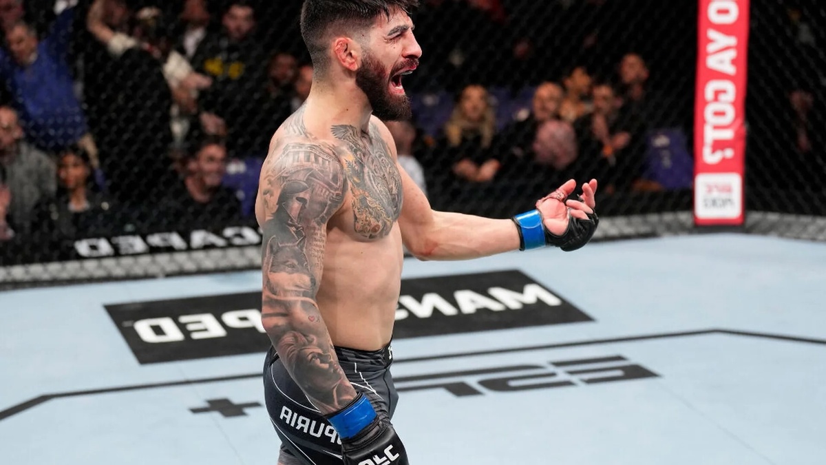 Илия Топурия