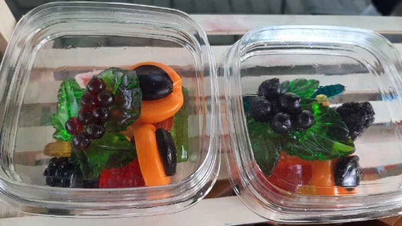     Что продают в Изумрудном парке. Лариса Васильева