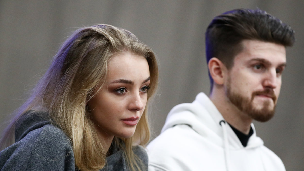    Александра Степанова и Иван Букин.Дарья Исаева