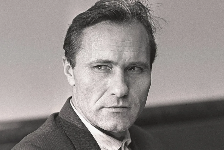 Василий Шукшин был одарён от природы, славился непростым характером и любовью к женщинам. Фото: Pinterest