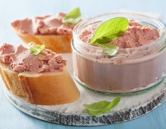 «Как делала бабушка»: именно так в Таганроге готовят сливочный паштет из куриной печени