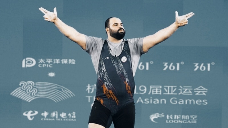 Чемпион Ирана по тяжелой атлетике в супертяжелом весе завоевал титул сильнейшего человека континента, завоевав две золотые и одну серебряную медаль на чемпионате Азии.