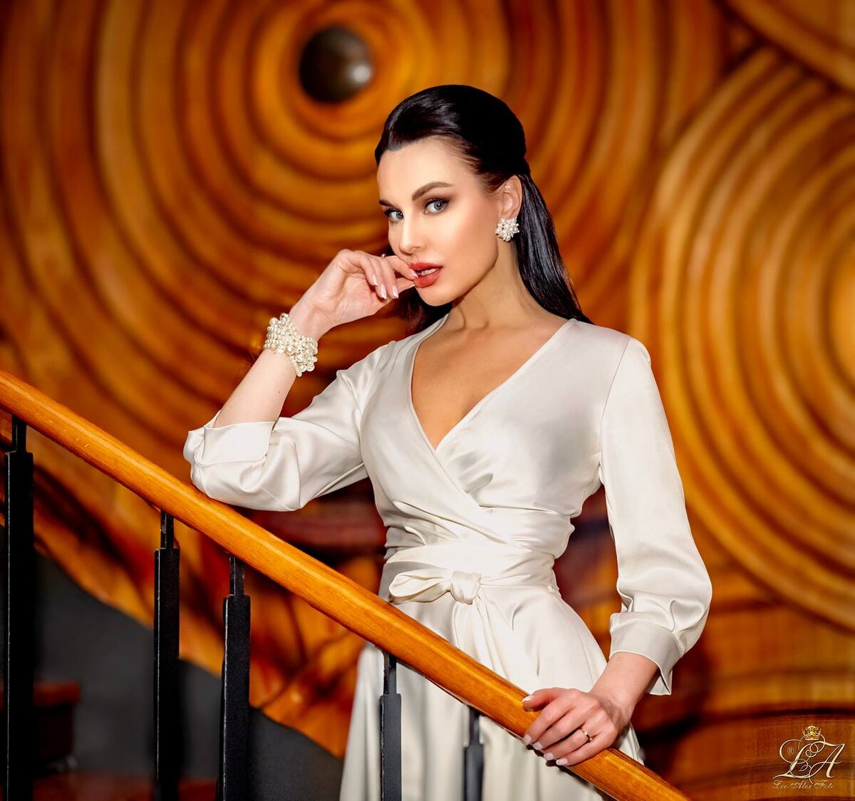 На фото: 
ведущая прогноза погоды на канале ТВЦ Наталья Зотова