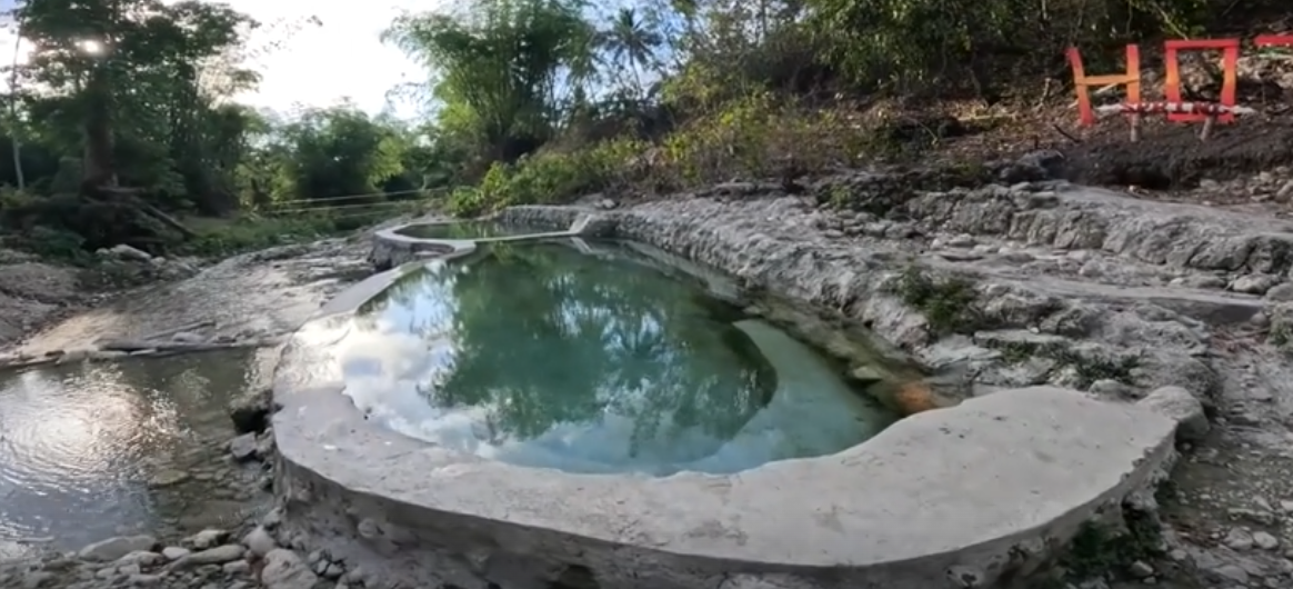 горячий источник Mainit Hot Spring, Себу, Филиппины