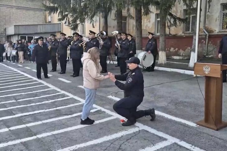    скриншот из видео паблика "Полиция.54"