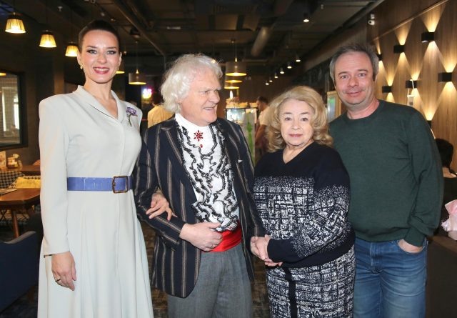    Марина, Юрий, Елена и Дмитрий Куклачевы. Фото: Legion-media