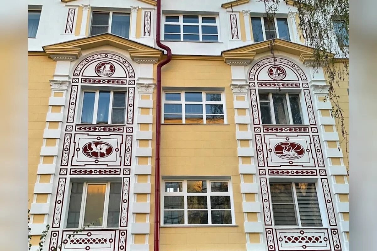    Волгоградцам напомнили, как выглядел дом с лебедями весной 1943-го